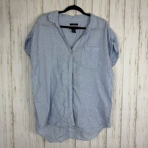 Tahari Sky Blue 100% linen Button-Up XL